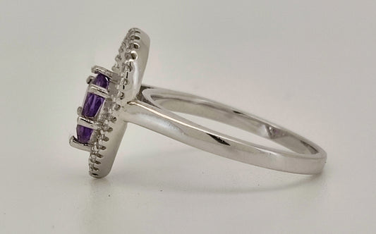 Anel Halo de Ametista com Corte de Pêra 7x5mm