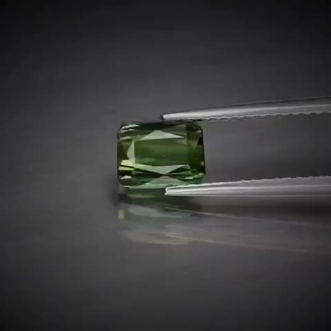 Turmalina Verde Corte Tijera 1.31ct 