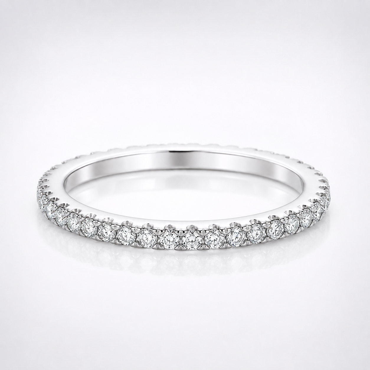 Aliança de casamento com anel de eternidade completo de moissanite com corte brilhante redondo de 0,50 ct