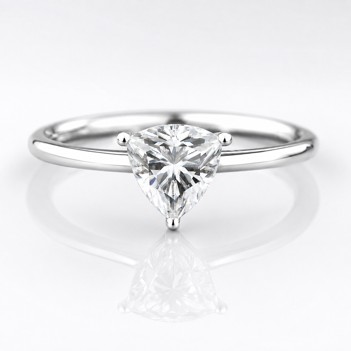 Anillo de compromiso con moissanita y solitario de talla billón 