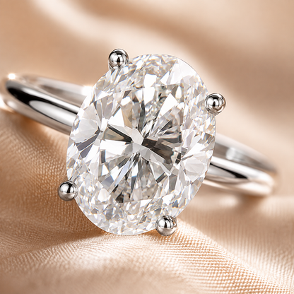 Anillo de compromiso con moissanita y solitario de talla ovalada 