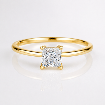 Anillo de compromiso con moissanita y solitario de talla princesa de 4,5 mm 