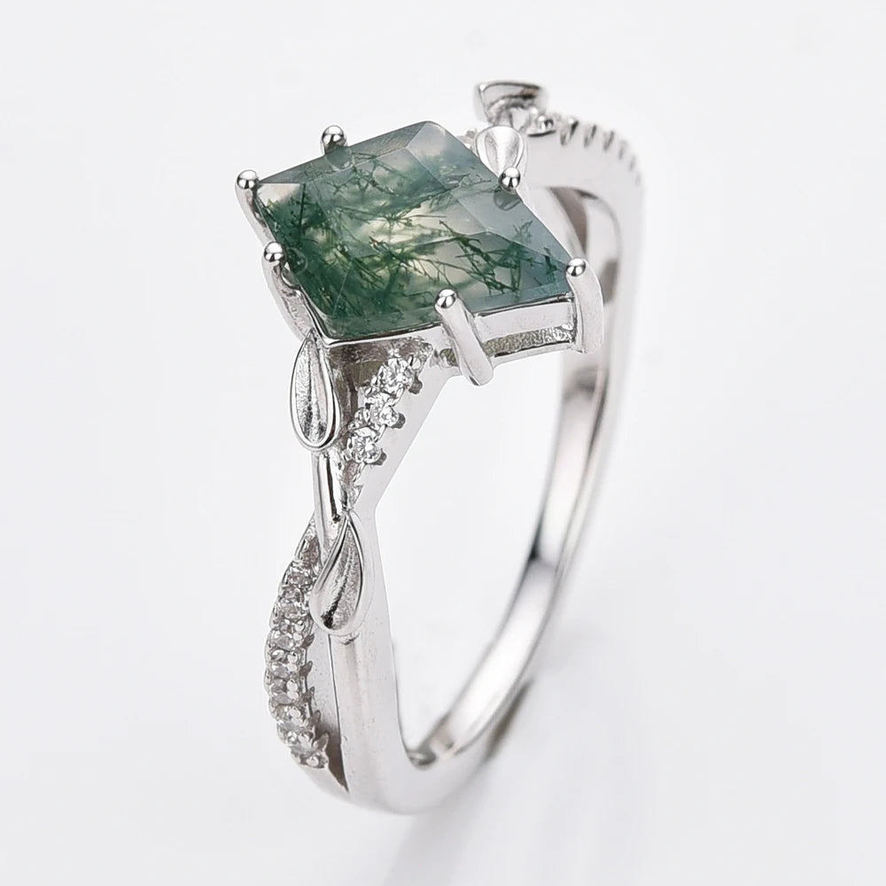 Moss Agate Engagement Ring – 7×10mm Natural Green Moss Agate, Leaf Vine Band, Nature-Inspired Statement Ring